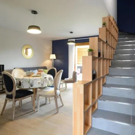 Clos Des Vignes הונוייר