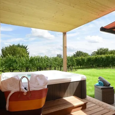 Clos Des Vignes הונוייר