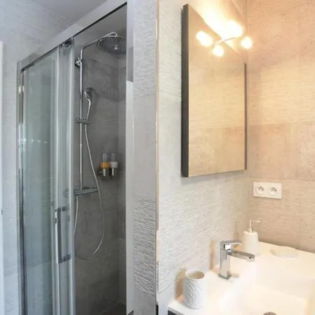 Clos Des Vignes הונוייר