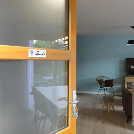 בית נופש Clos Des Vignes הונוייר